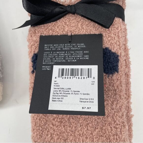 ~Free Press Women's Fuzzy Socks Bundle NWT OS - Picture 3 of 3